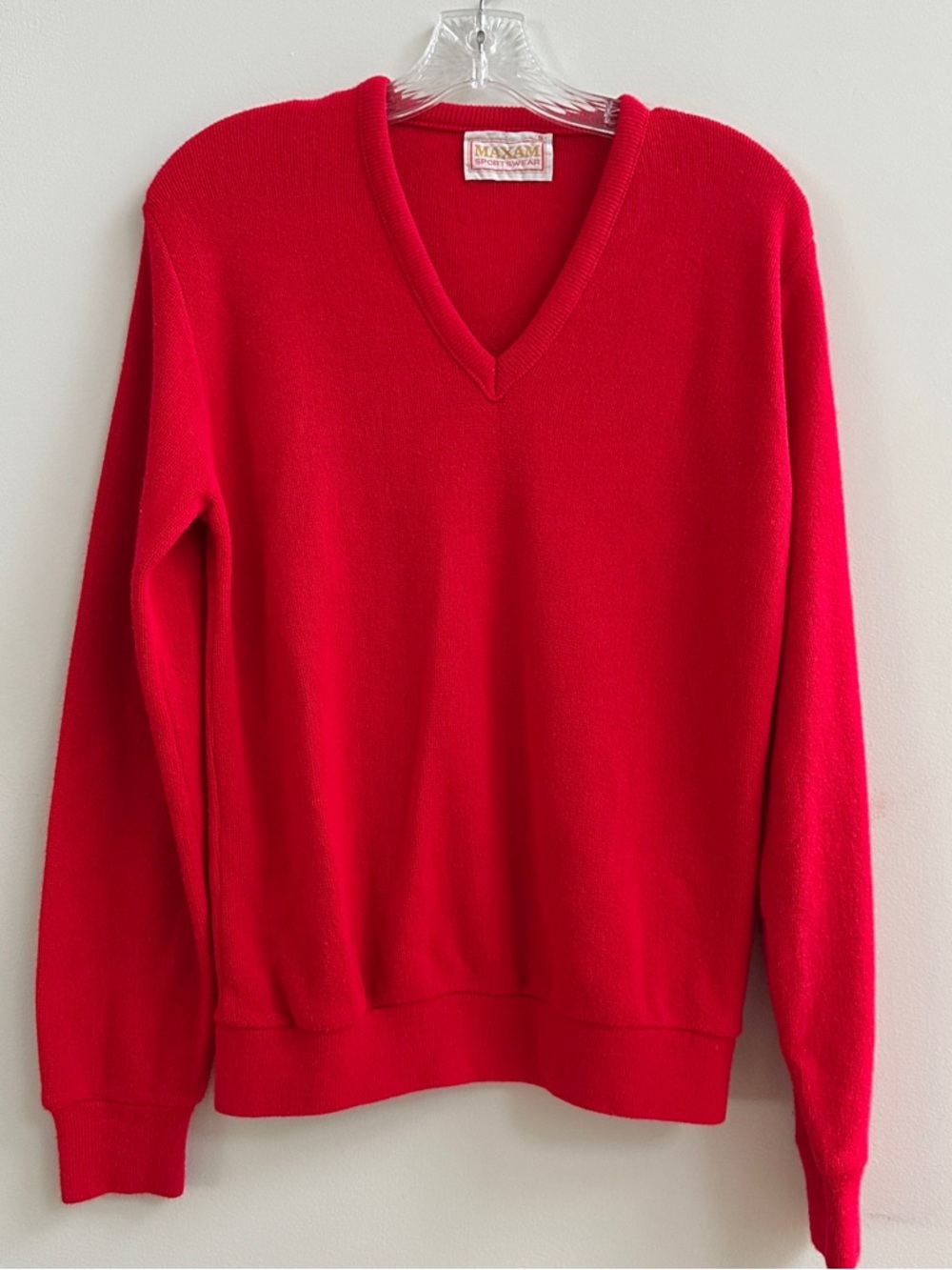 Vintage '60's Men's Red V-Neck MAXAM SPORTSWEAR - Don Draper/Mad Men Style